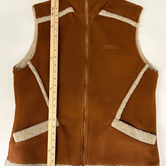 L.L. Bean Sherpa Fleece Brown Women's Vintage Vest Size Medium - Picture 9 of 9